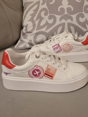 Michael Kors ROMEY LACE UP, White Platform Sneakers MEXICO CITY AND ATOKIO